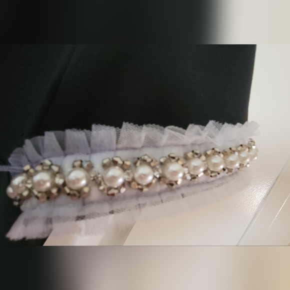 Betsey Johnson Black Dress with Pearl, Rhinestones & Tulle Collar Size 12 - Picture 4 of 5